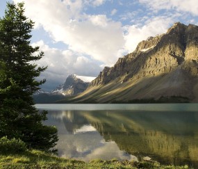怀孕初期胸疼上面有鸡蛋大疙瘩（怀孕初期胸部有硬块还伴有疼痛感）