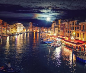 怀孕初期有点咳嗽低烧（怀孕初期有点咳嗽低烧正常吗）